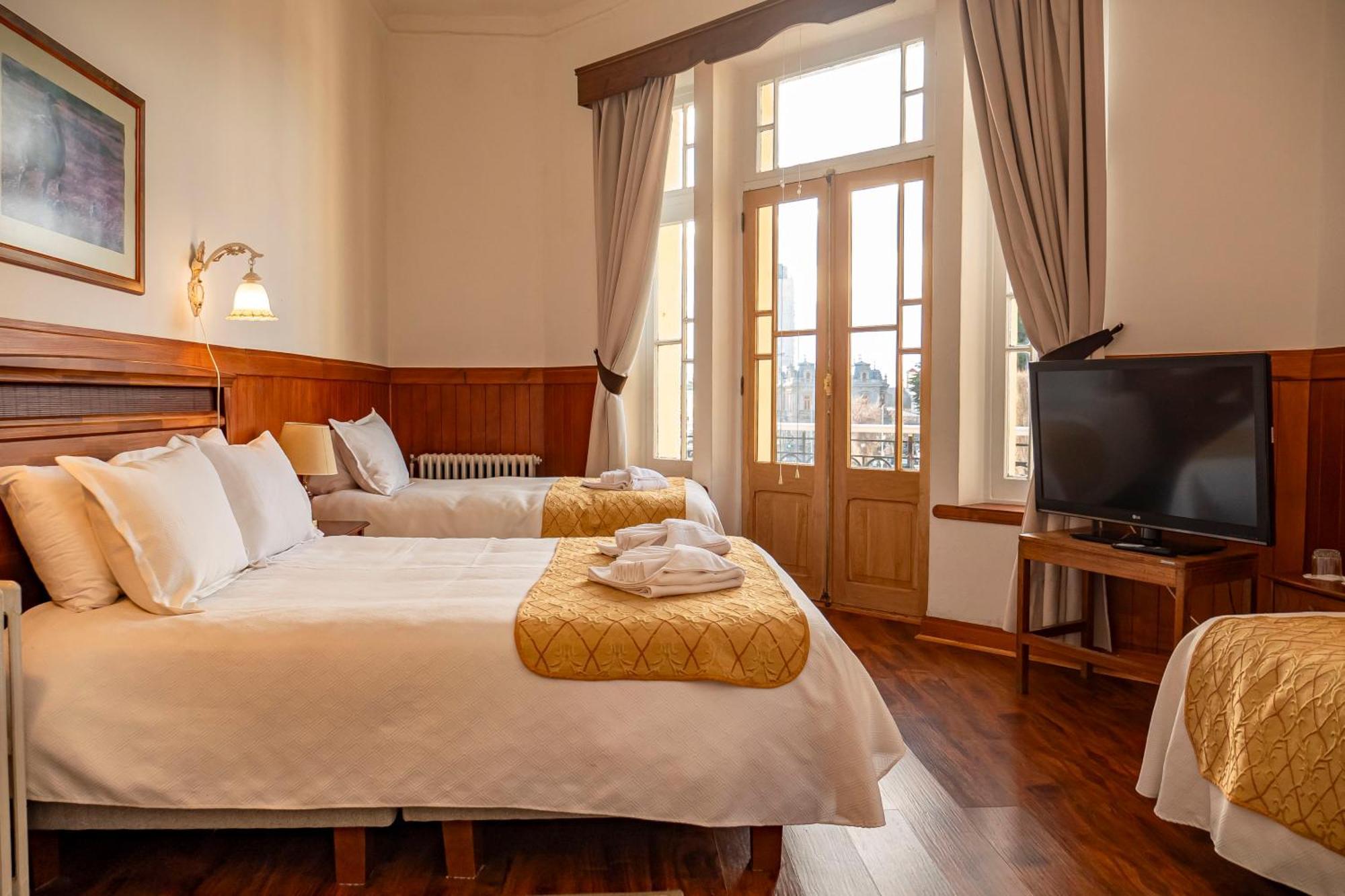 Hotel Plaza Пунта Аренас Екстериор снимка