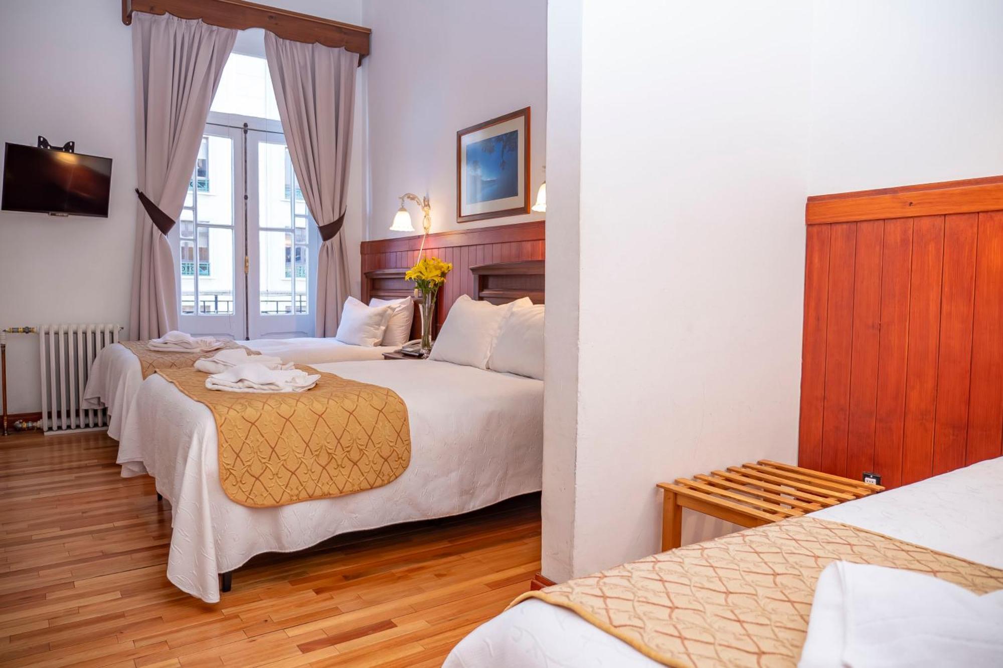 Hotel Plaza Пунта Аренас Екстериор снимка