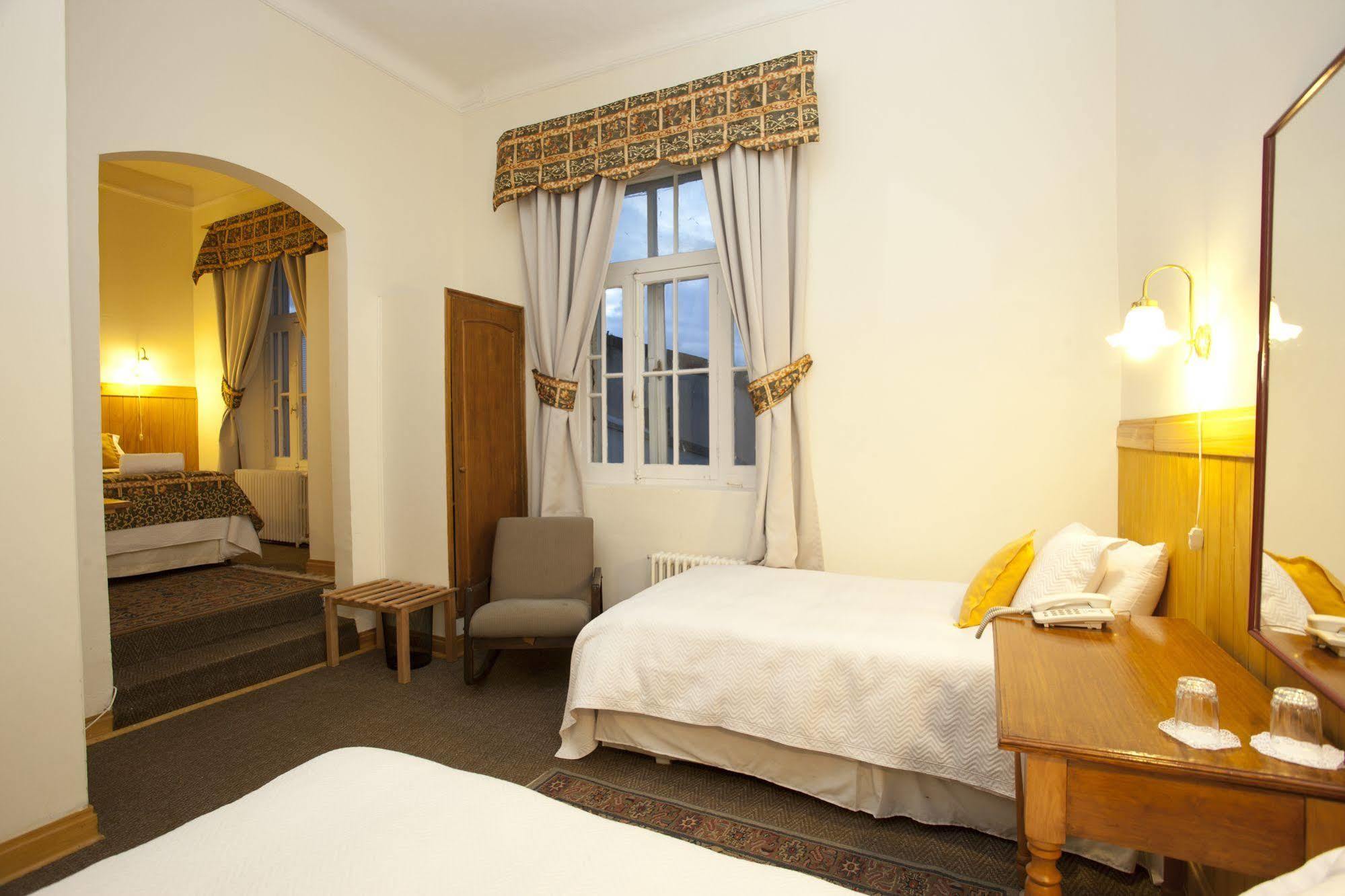 Hotel Plaza Пунта Аренас Екстериор снимка